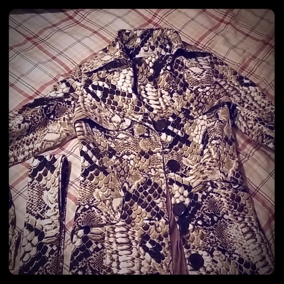 Jacket w/tie - Picture 1 of 4